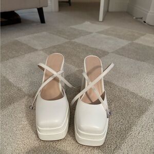 Elegant White Women's pumps